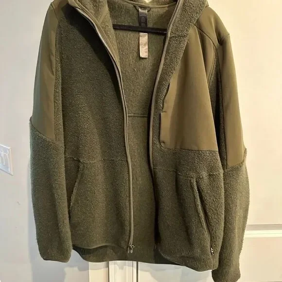 Tundra tech jacket‎